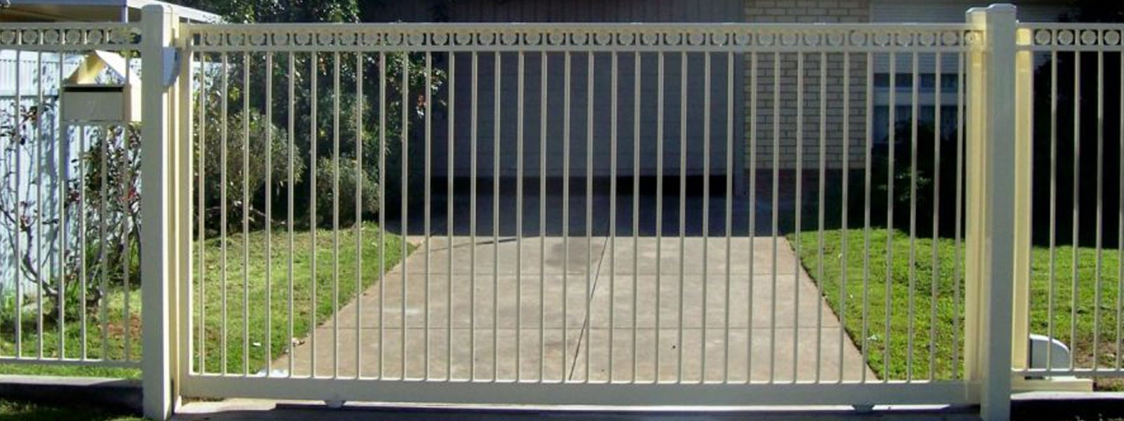 Sliding Gate